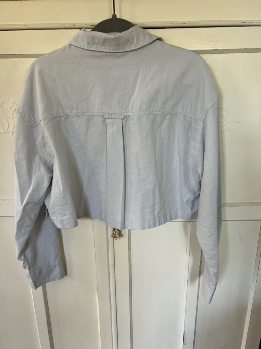 OFFLINE By Aerie Cropped Cotton Button Up Shirt 
Size XS Color Eyelet Blue - Picture 4 of 8